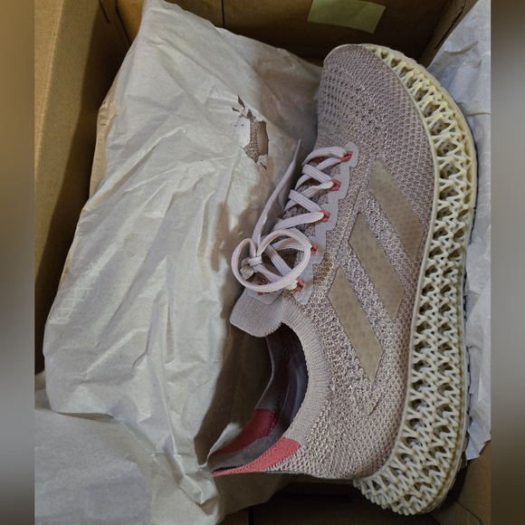 Adidas 4D - Picture 9 of 11